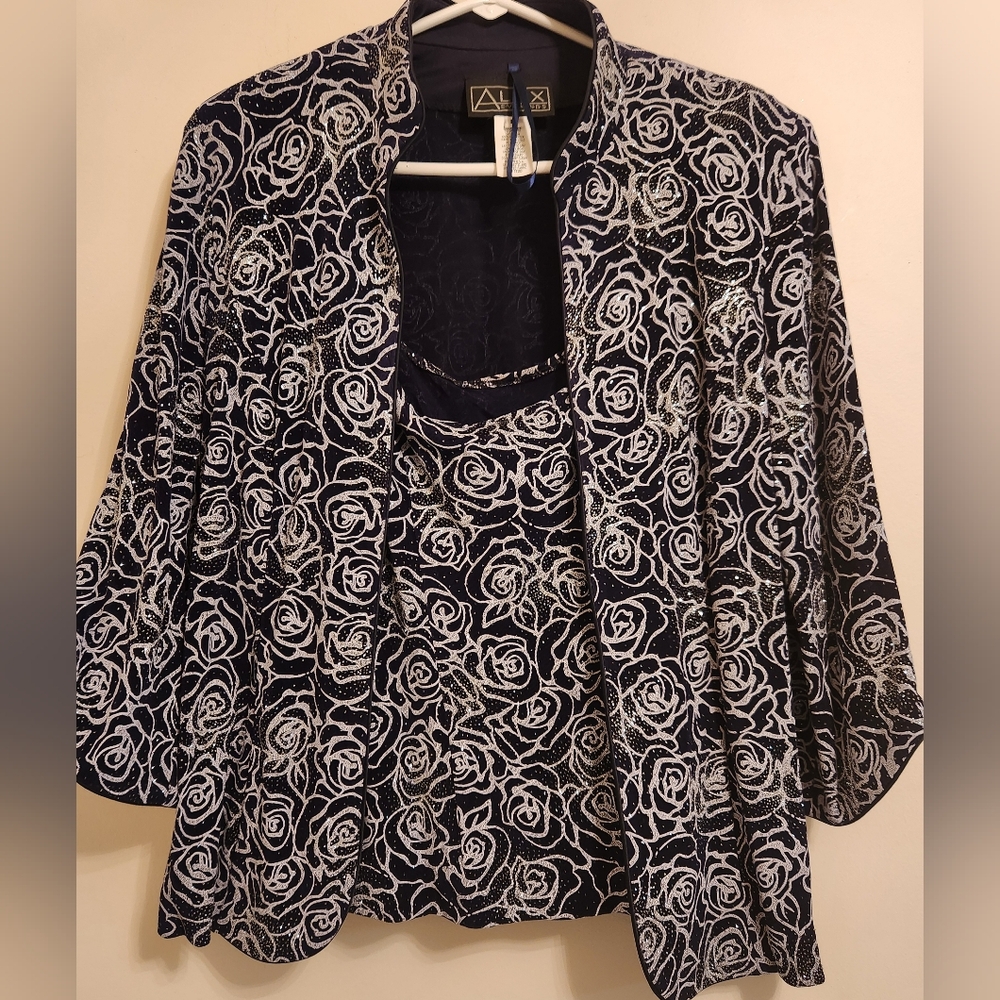 ALEX EVENINGS scoop neck top and jacket